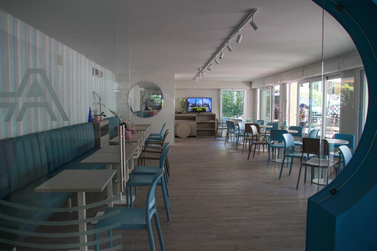 Hotel Adria Bellaria – Igea Marina Kültér fotó