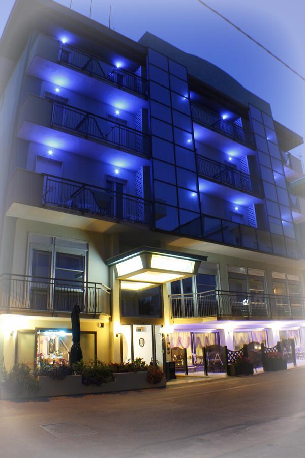 Hotel Adria Bellaria – Igea Marina Kültér fotó