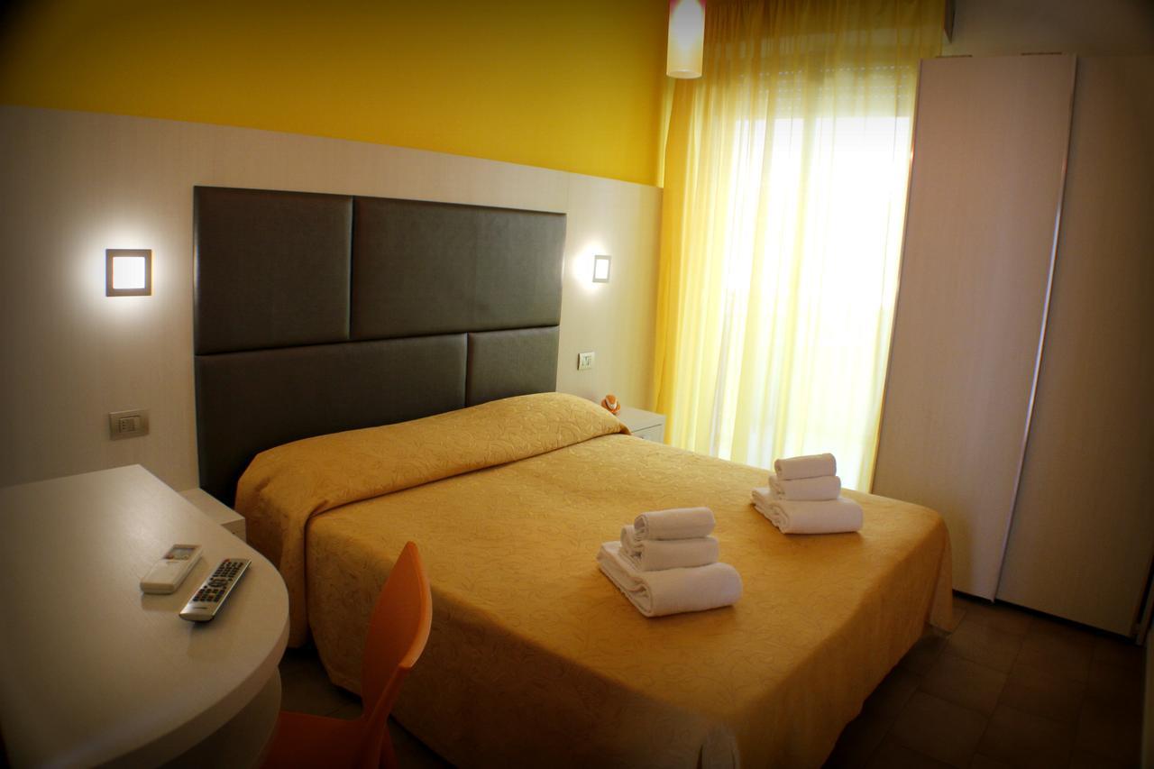 Hotel Adria Bellaria – Igea Marina Szoba fotó